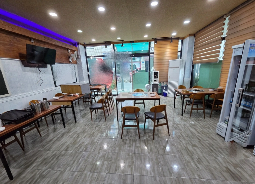전북특별자치도 전주시 덕진구 송천동1가 상가 사진 1