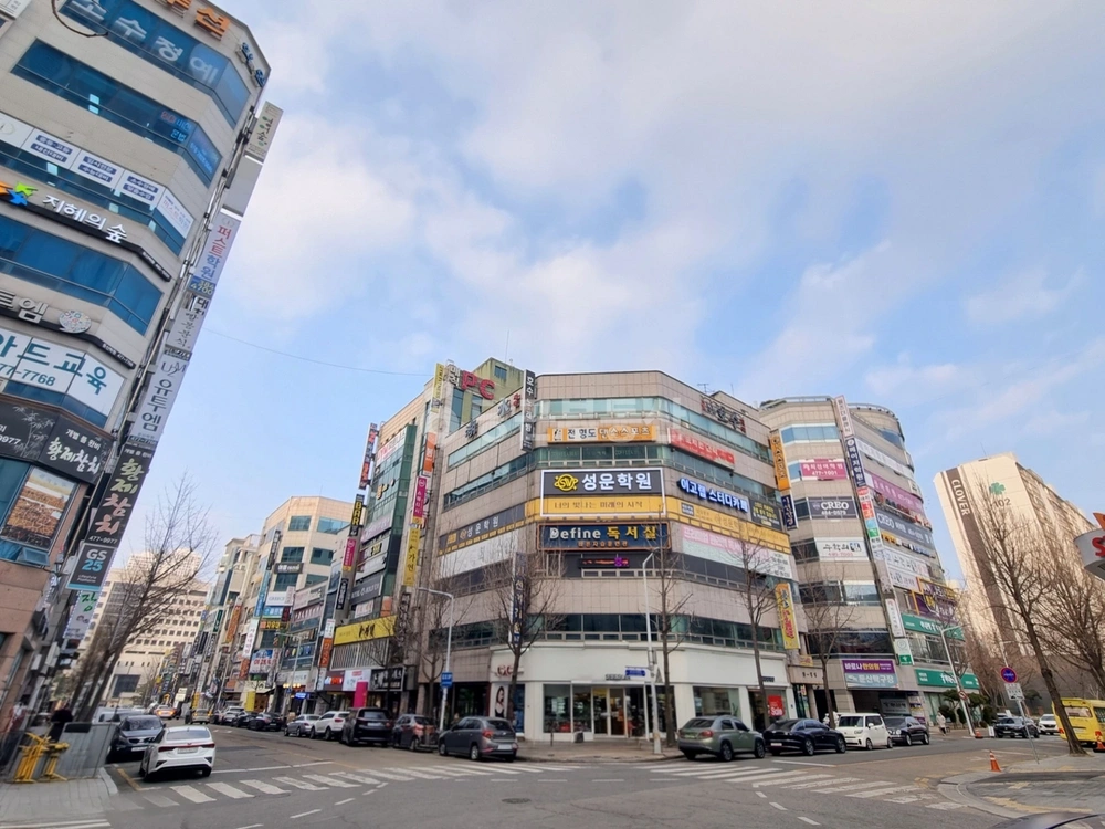 대전광역시 서구 둔산동 상가 사진 1