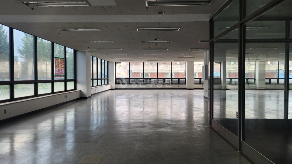 경기도 수원시 장안구 조원동 사무실 사진 1