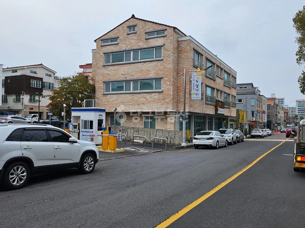 제주특별자치도 제주시 노형동 단독/전원주택 사진 1