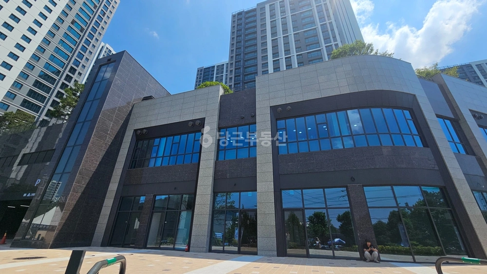 전남광주통합특별시 서구 풍암동 상가 사진 1