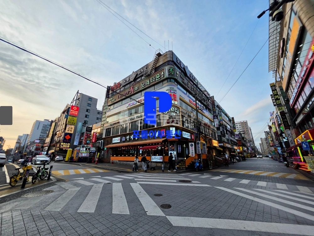 경기도 수원시 팔달구 인계동 상가 사진 1