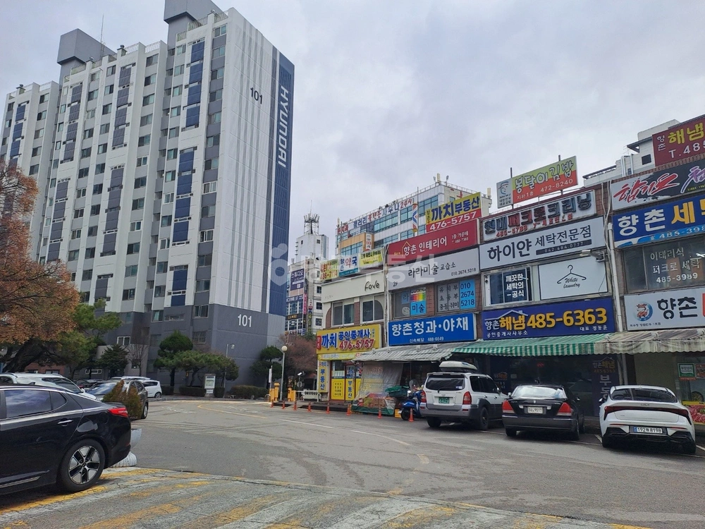 대전광역시 서구 둔산동 상가 사진 1