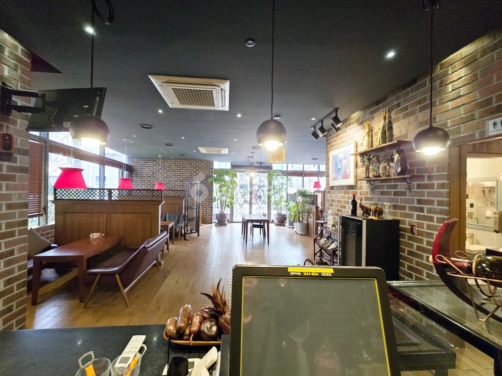 전북특별자치도 전주시 완산구 효자동3가 상가 사진 1