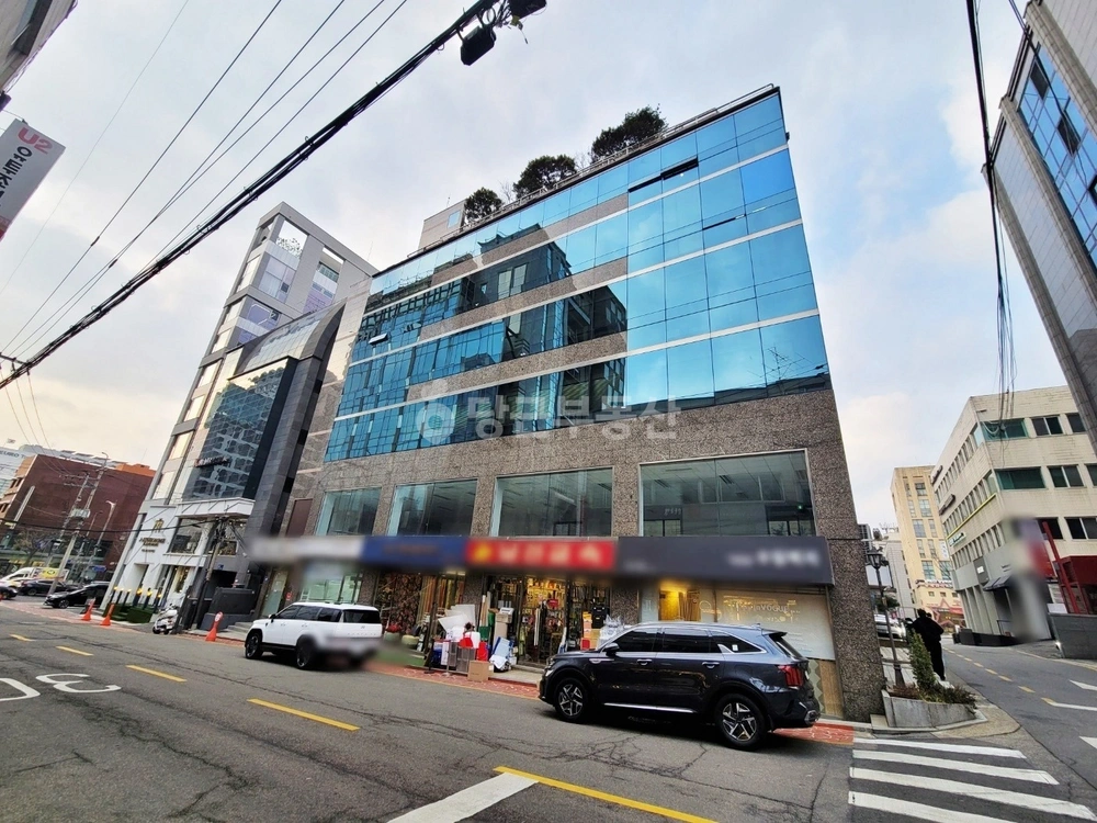 서울특별시 강남구 논현동 사무실 사진 1