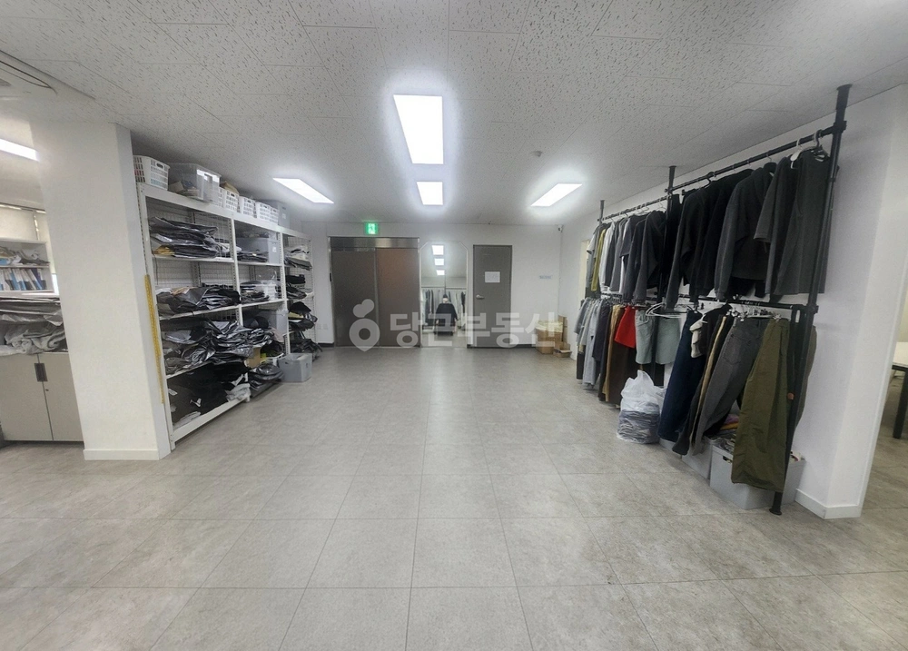 부산광역시 부산진구 연지동 상가 사진 1