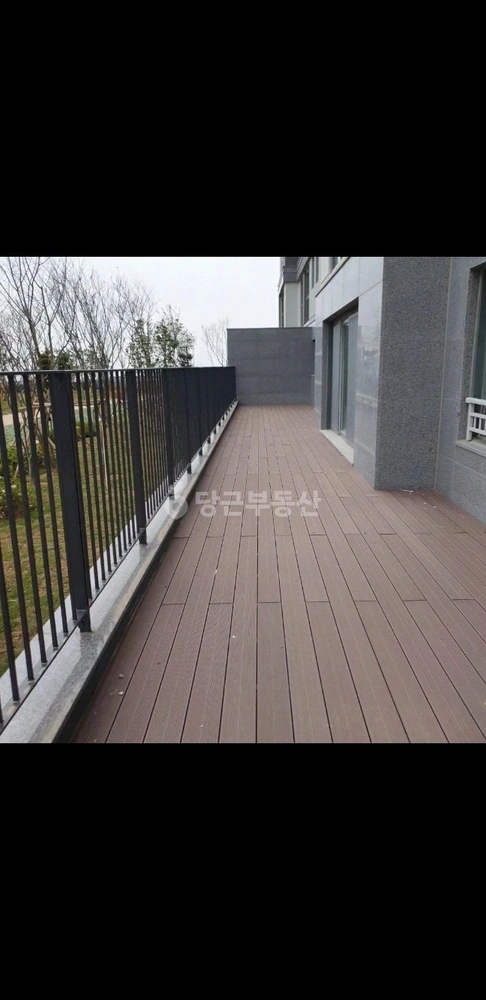 인천광역시 연수구 송도동 아파트 사진 1