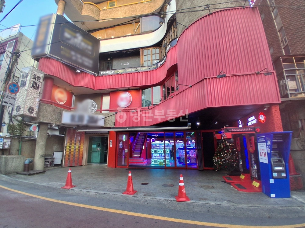 서울특별시 마포구 서교동 상가 사진 1