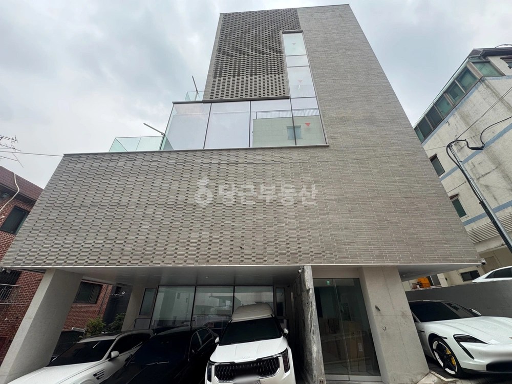 서울특별시 강남구 논현동 사무실 사진 1