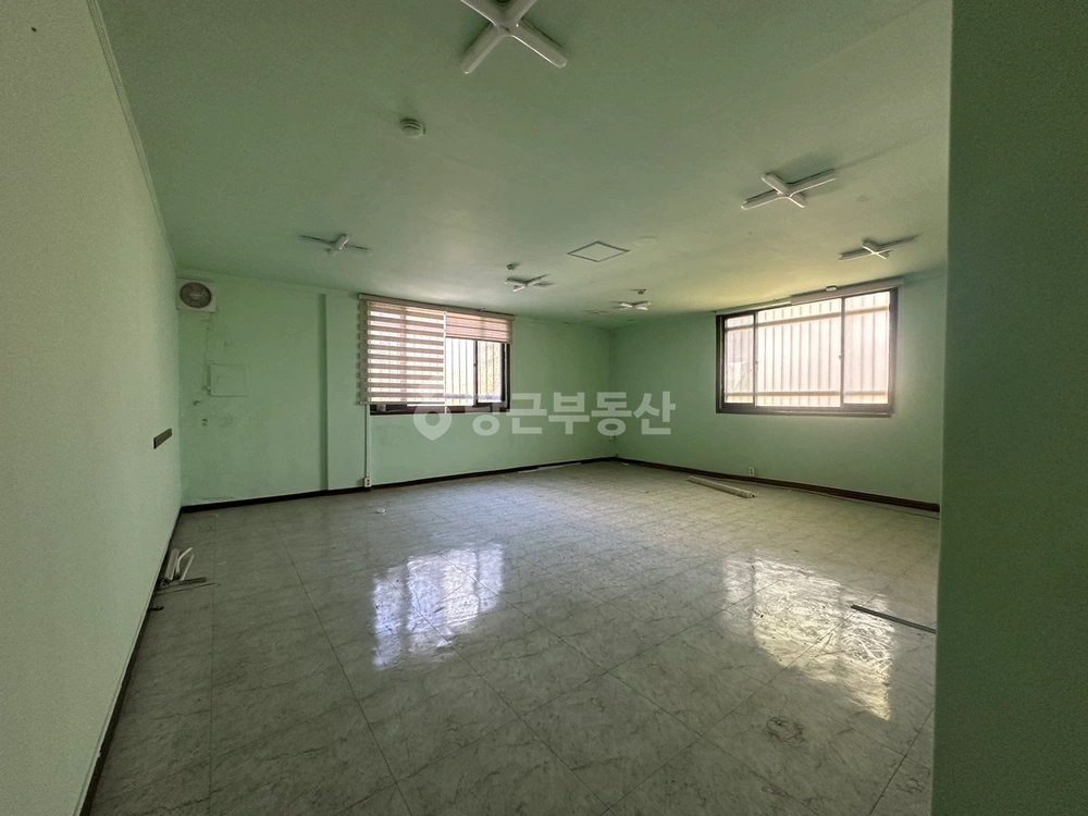 대구광역시 달서구 이곡동 상가 사진 1
