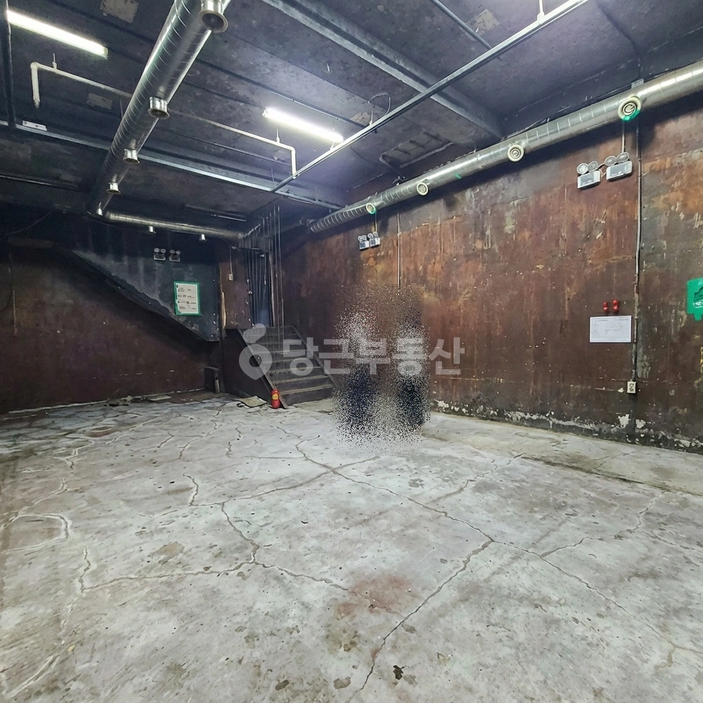 서울특별시 마포구 서교동 상가 사진 1