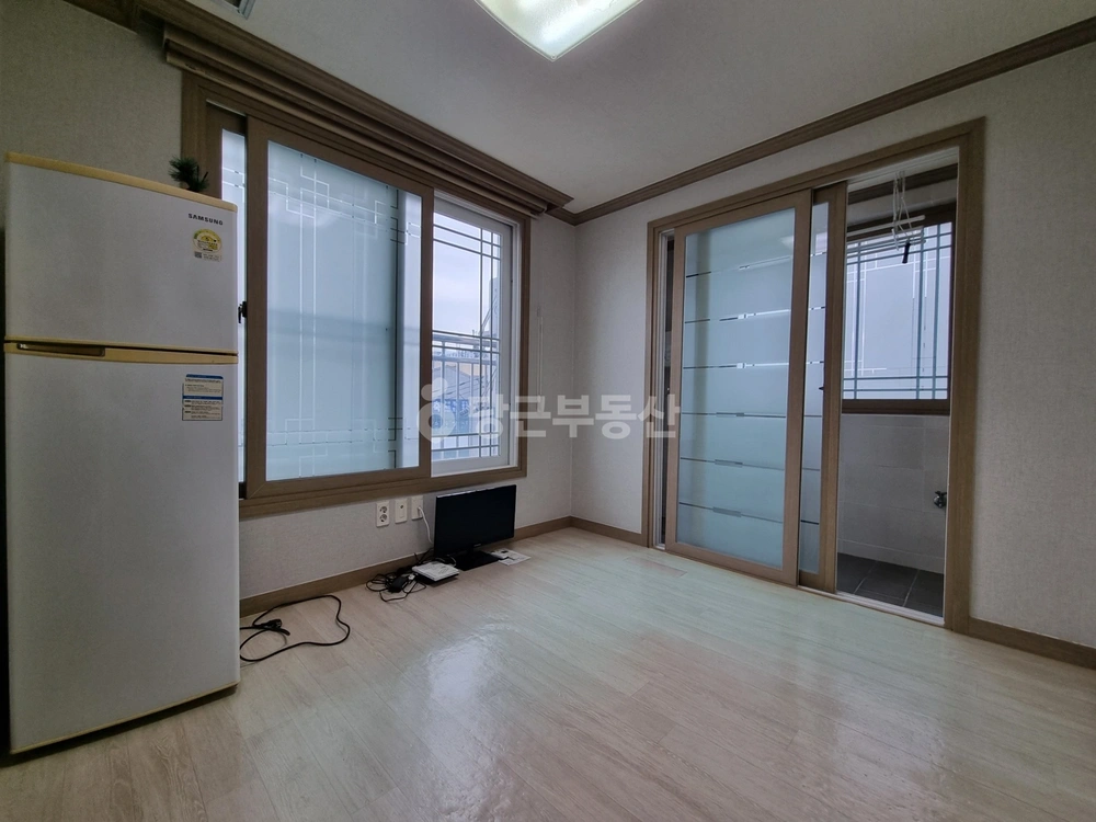 경상남도 김해시 부원동 원룸 사진 1