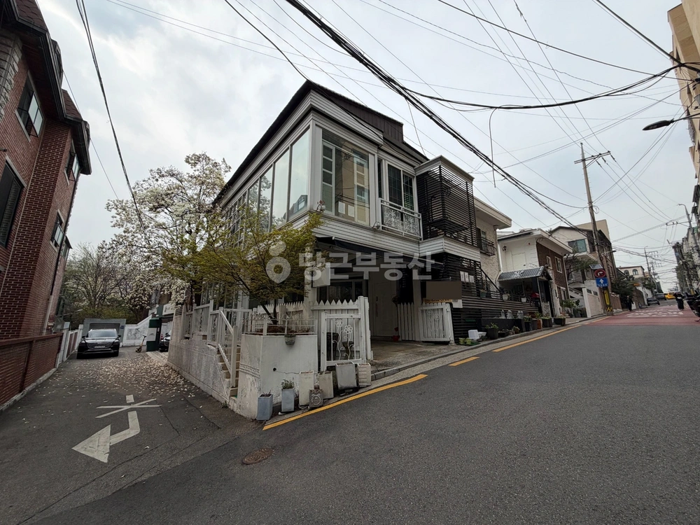 서울특별시 강남구 논현동 사무실 사진 1