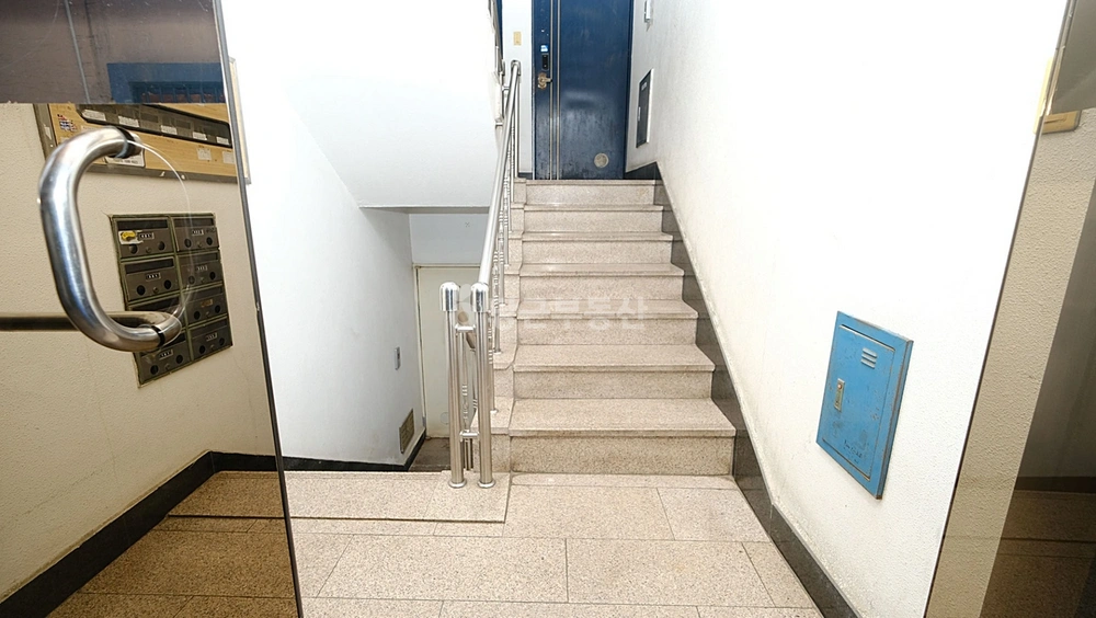 서울특별시 관악구 신림동 빌라(투룸 이상) 사진 1