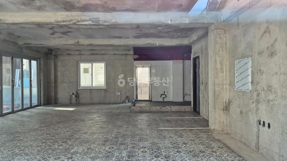 부산광역시 동래구 명륜동 상가 사진 1