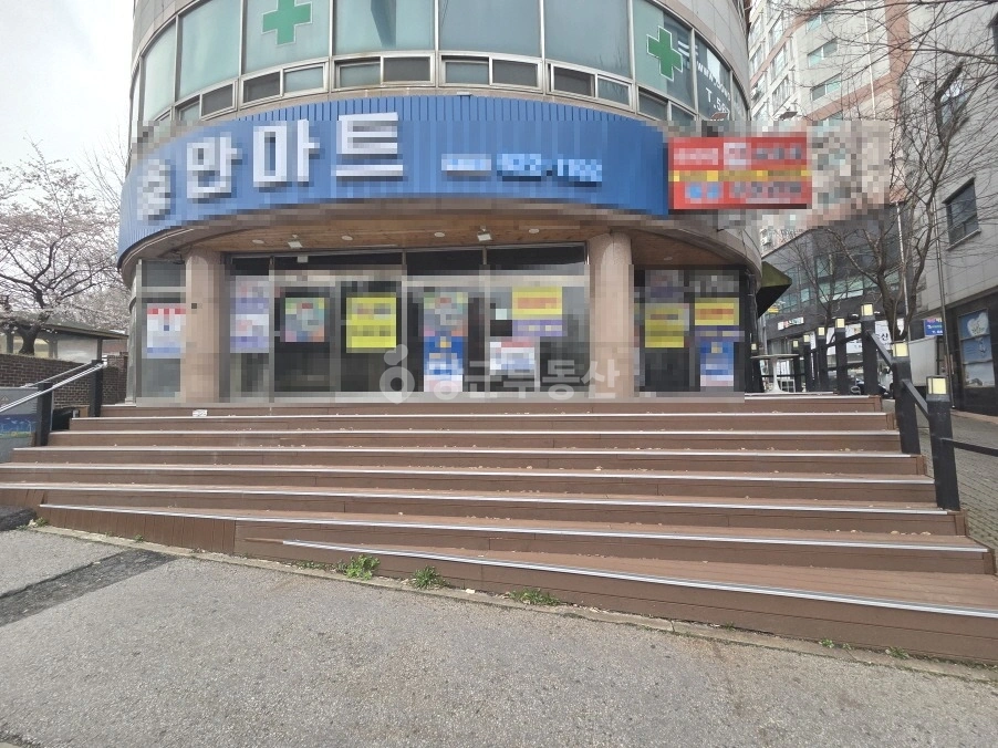 충청남도 천안시 서북구 백석동 상가 사진 1