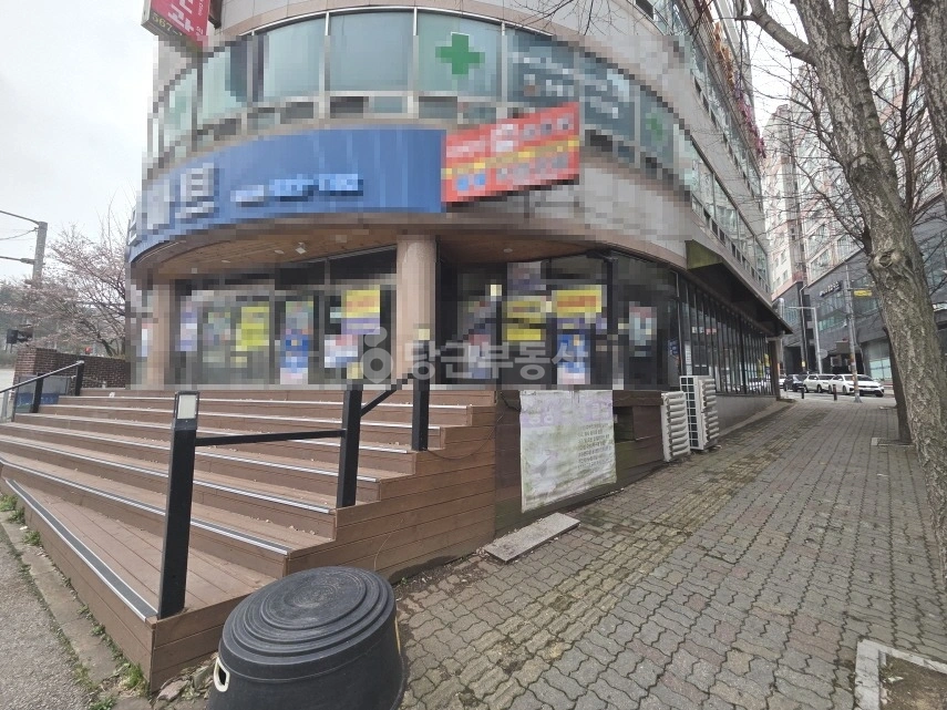 충청남도 천안시 서북구 백석동 상가 사진 1