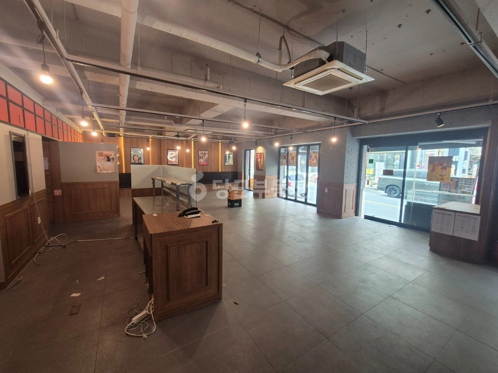 충청남도 천안시 서북구 두정동 상가 사진 1