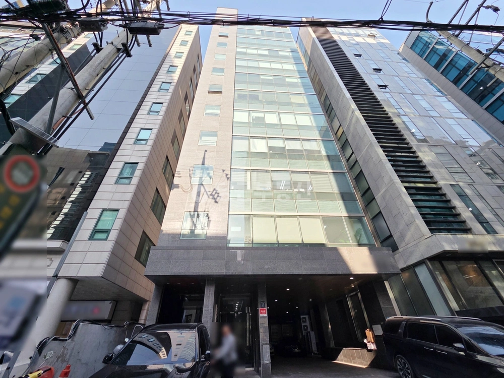 서울특별시 강남구 역삼동 상가 사진 1