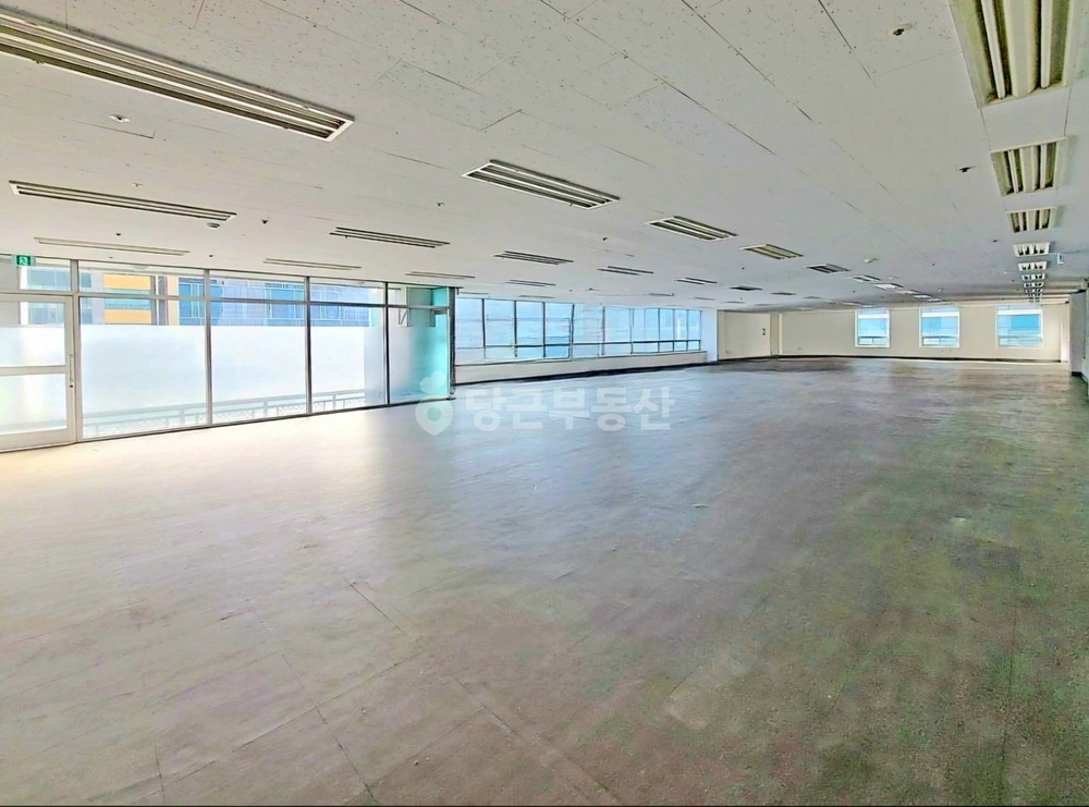 대전광역시 서구 둔산동 사무실 사진 1