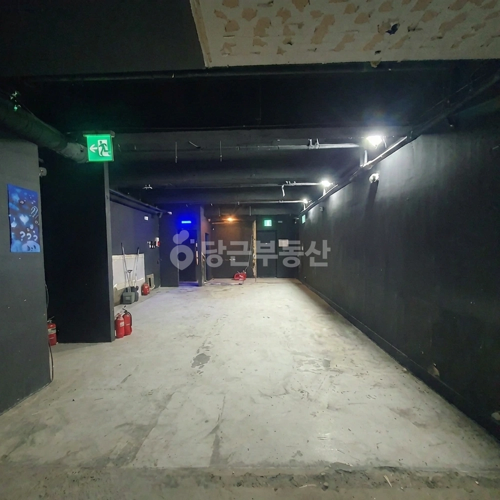 서울특별시 마포구 서교동 상가 사진 1