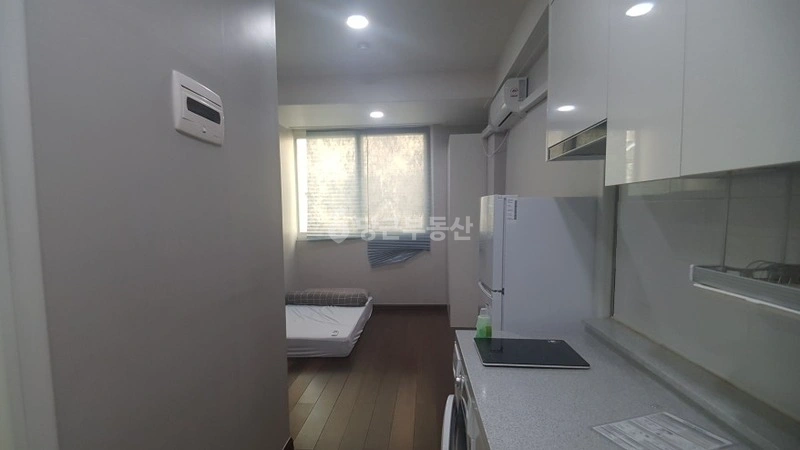 서울특별시 서초구 양재동 원룸 사진 1