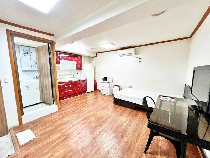 서울특별시 서초구 반포동 원룸 사진 1