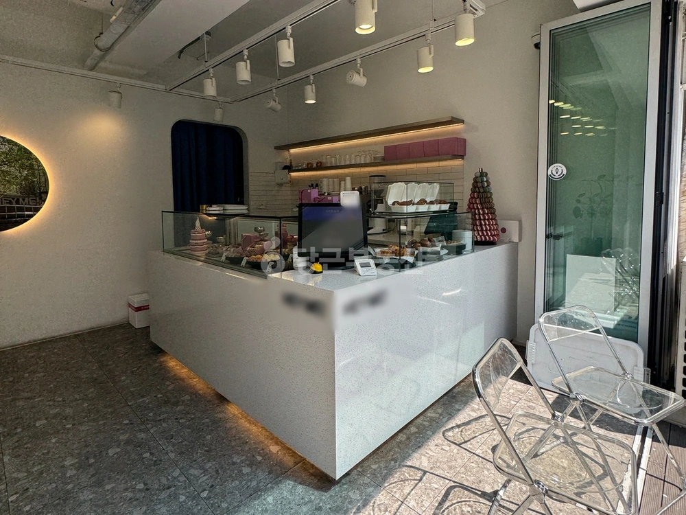 서울특별시 강남구 신사동 상가 사진 1
