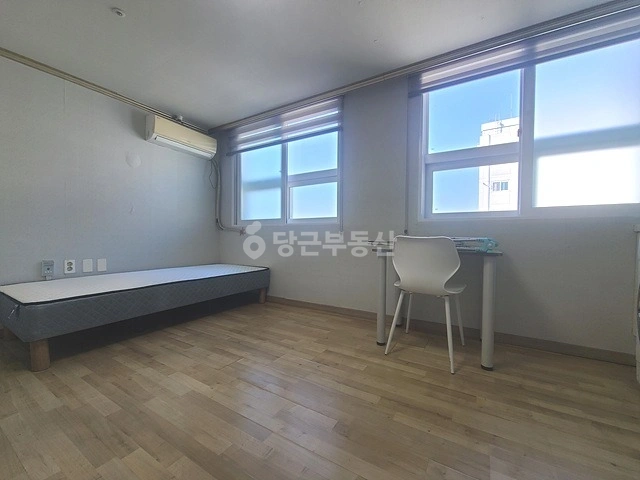 대전광역시 유성구 봉명동 아파트 사진 1