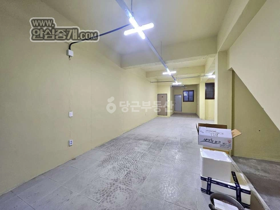 전북특별자치도 전주시 덕진구 우아동3가 상가 사진 1