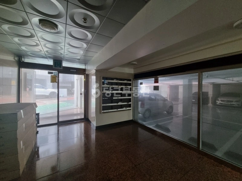 서울특별시 강남구 논현동 원룸 사진 1