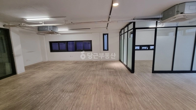 서울특별시 강남구 신사동 사무실 사진 1