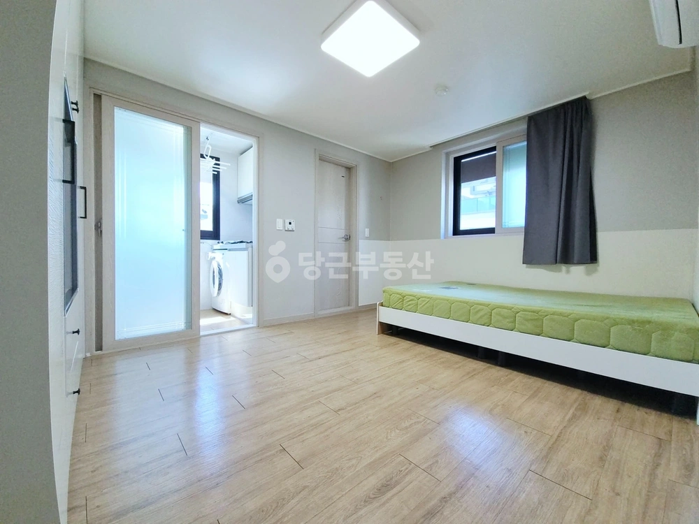 부산광역시 부산진구 초읍동 원룸 사진 1