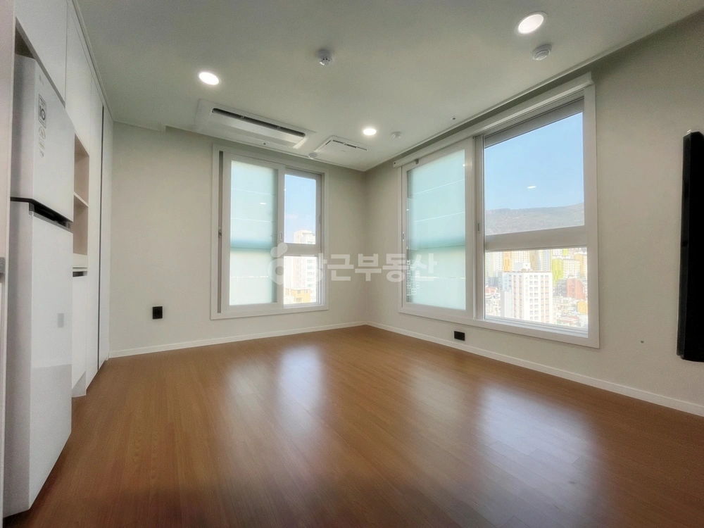 부산광역시 부산진구 전포동 오피스텔 사진 1