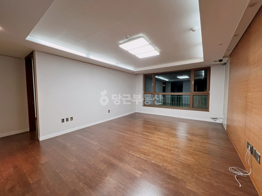 부산광역시 강서구 명지동 아파트 사진 1
