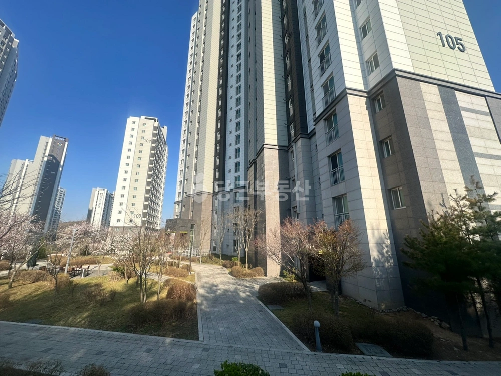 경기도 군포시 도마교동 아파트 사진 1