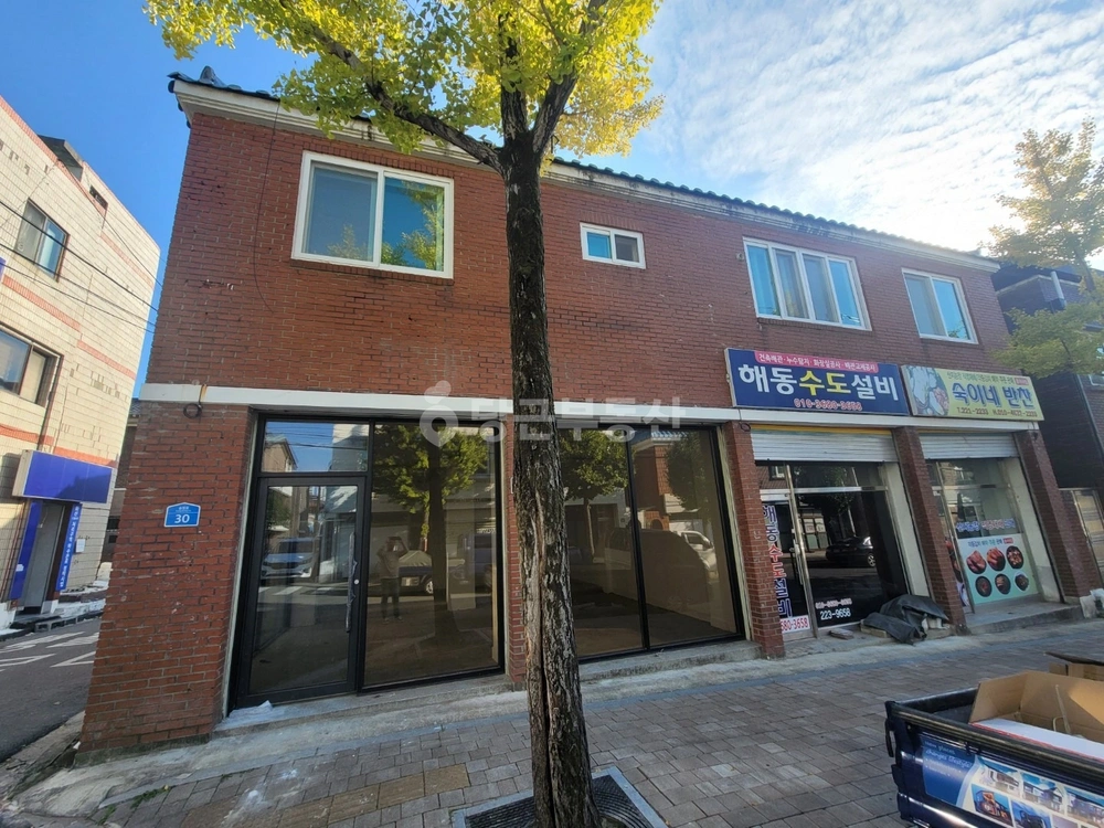 전북특별자치도 전주시 완산구 삼천동1가 상가 사진 1