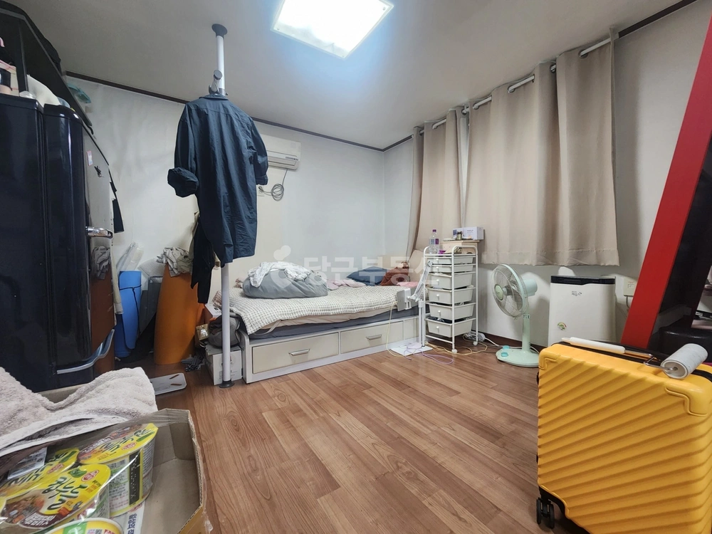 서울특별시 마포구 합정동 원룸 사진 1