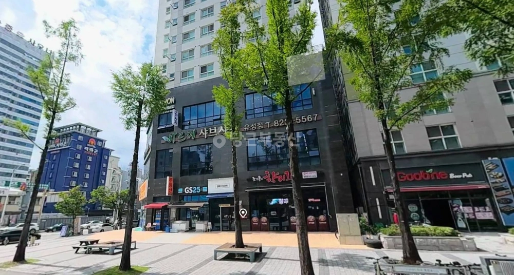 대전광역시 유성구 봉명동 상가 사진 1