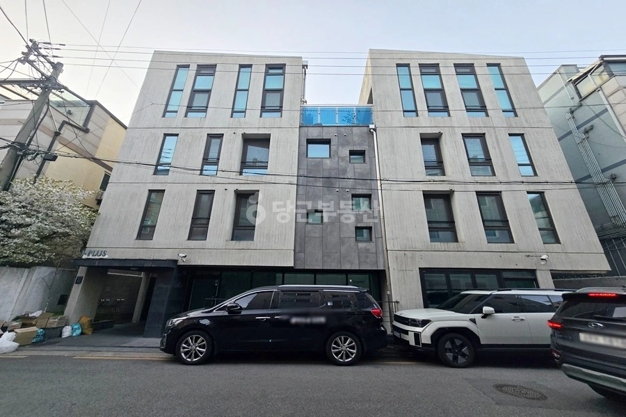 서울특별시 강남구 역삼동 상가 사진 1