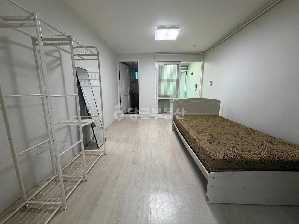 대전광역시 서구 갈마동 원룸 사진 1