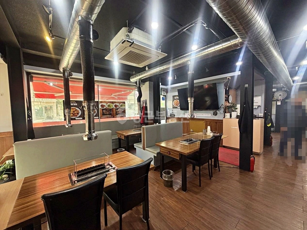 서울특별시 마포구 성산동 상가 사진 1