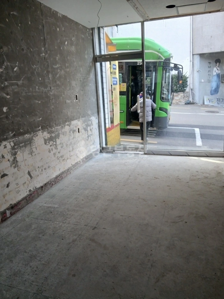서울특별시 관악구 신림동 상가 사진 1