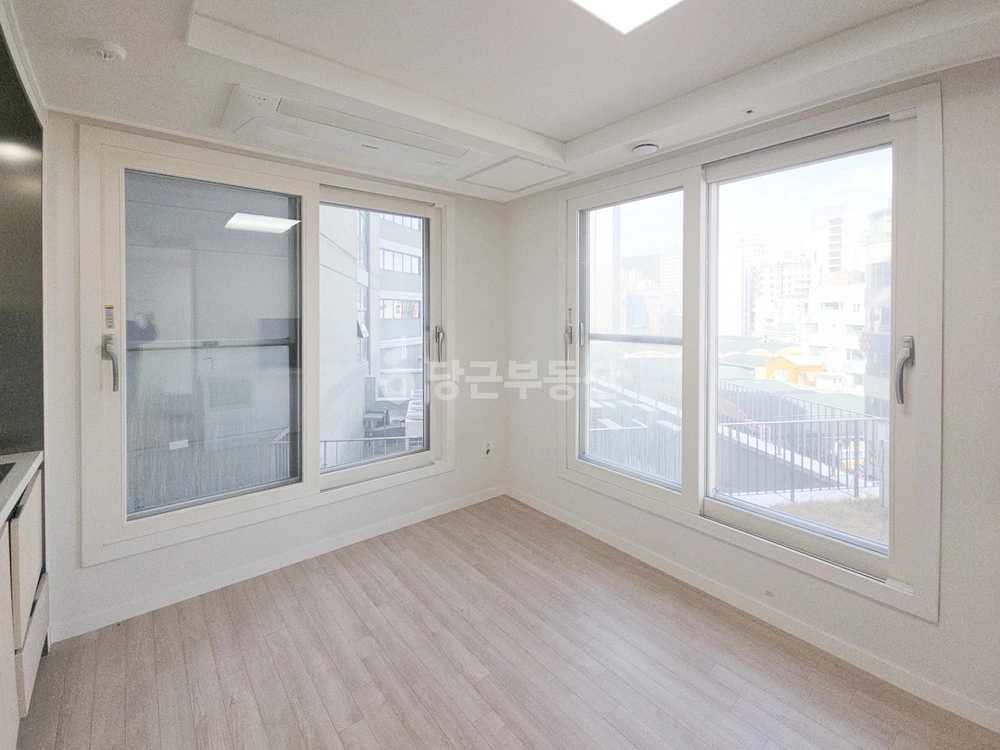 부산광역시 수영구 민락동 오피스텔 사진 1