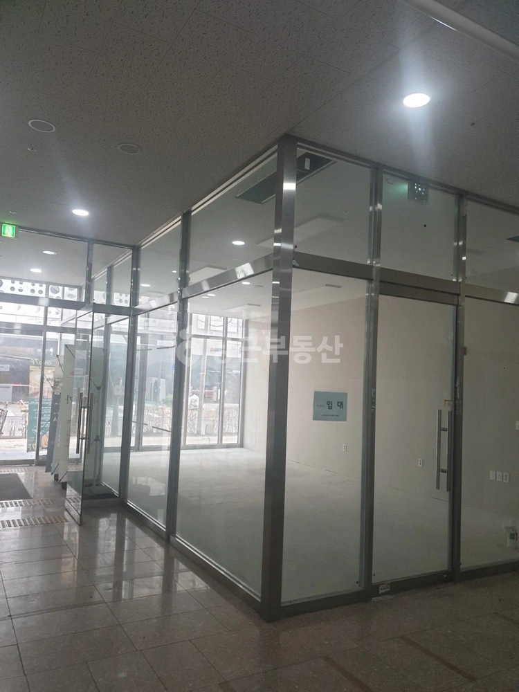 인천광역시 서해구 청라동 상가 사진 1