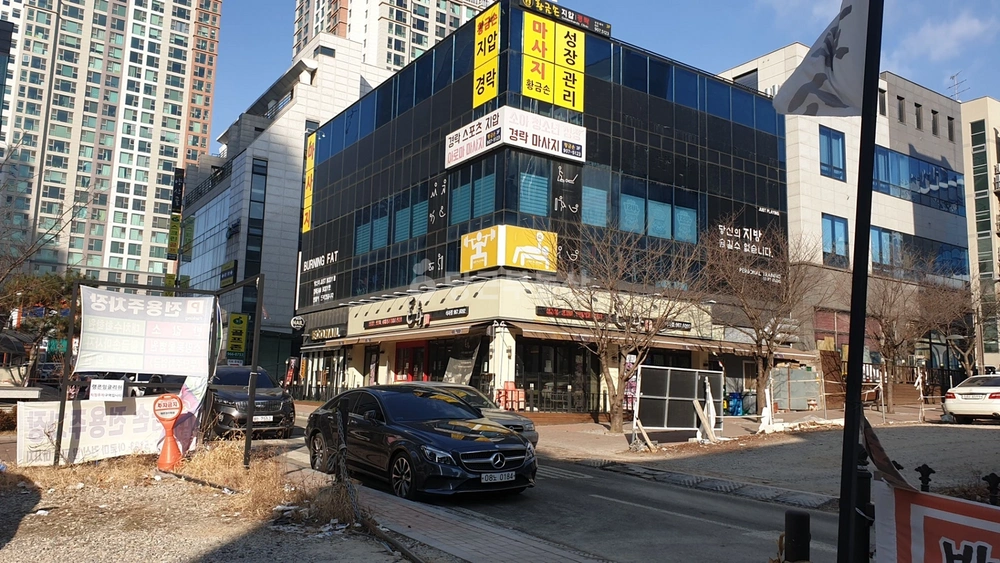 경기도 고양시 일산동구 식사동 건물 사진 1