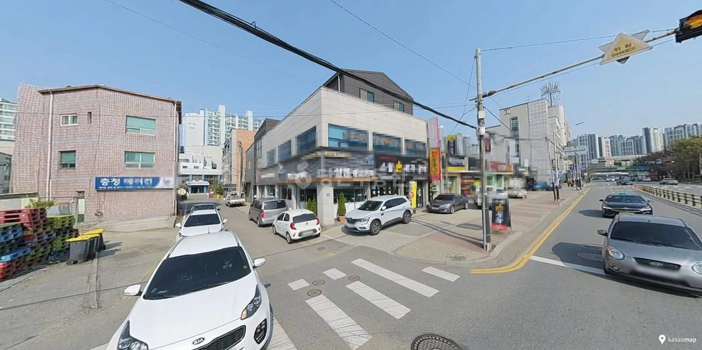 충청남도 천안시 동남구 신부동 상가 사진 1