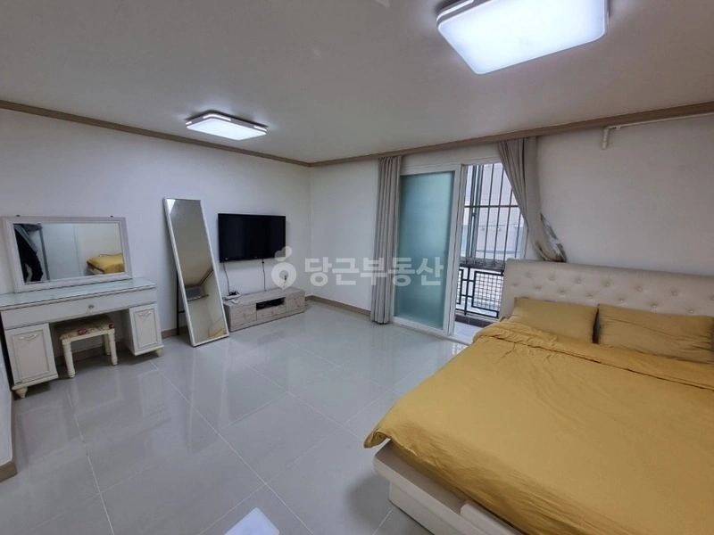 서울특별시 강남구 논현동 원룸 사진 1