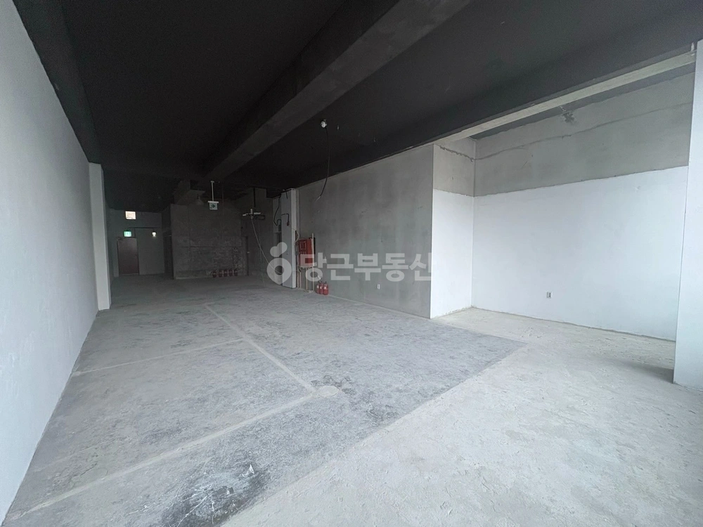 전남광주통합특별시 여수시 화장동 상가 사진 1