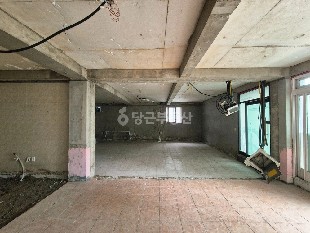 경상남도 창원시 의창구 사림동 상가 사진 1